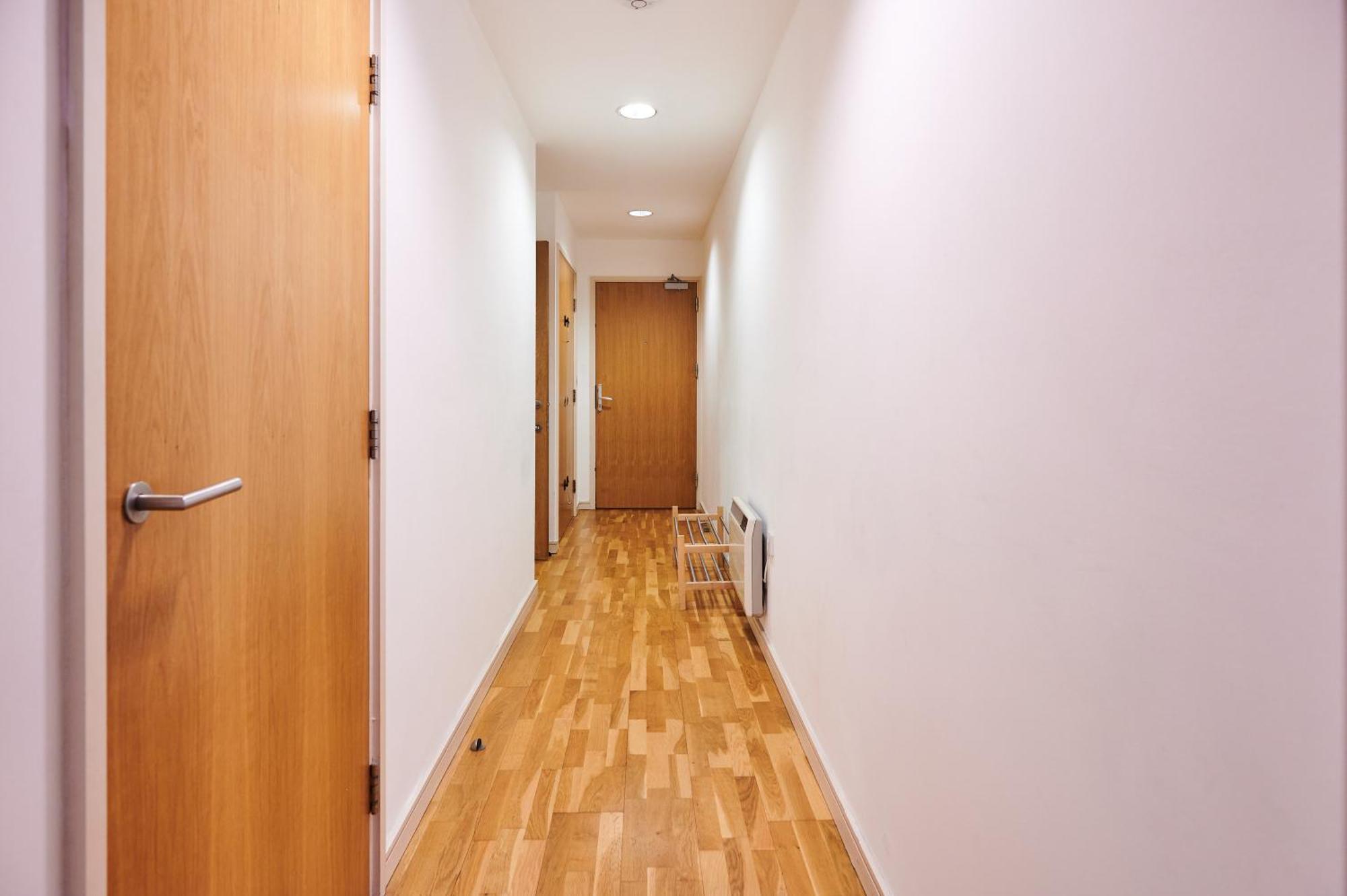 Bright 2 Bedroom Flat In Old Street With Balcony London Kültér fotó